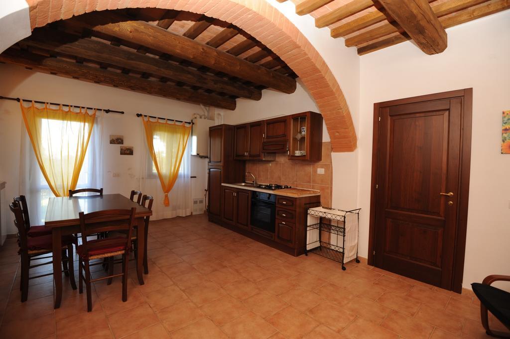 Fattoria Casanova Villa Palaia Room photo