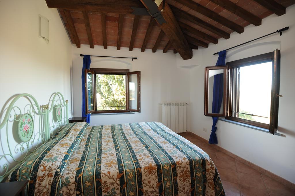 Fattoria Casanova Villa Palaia Room photo