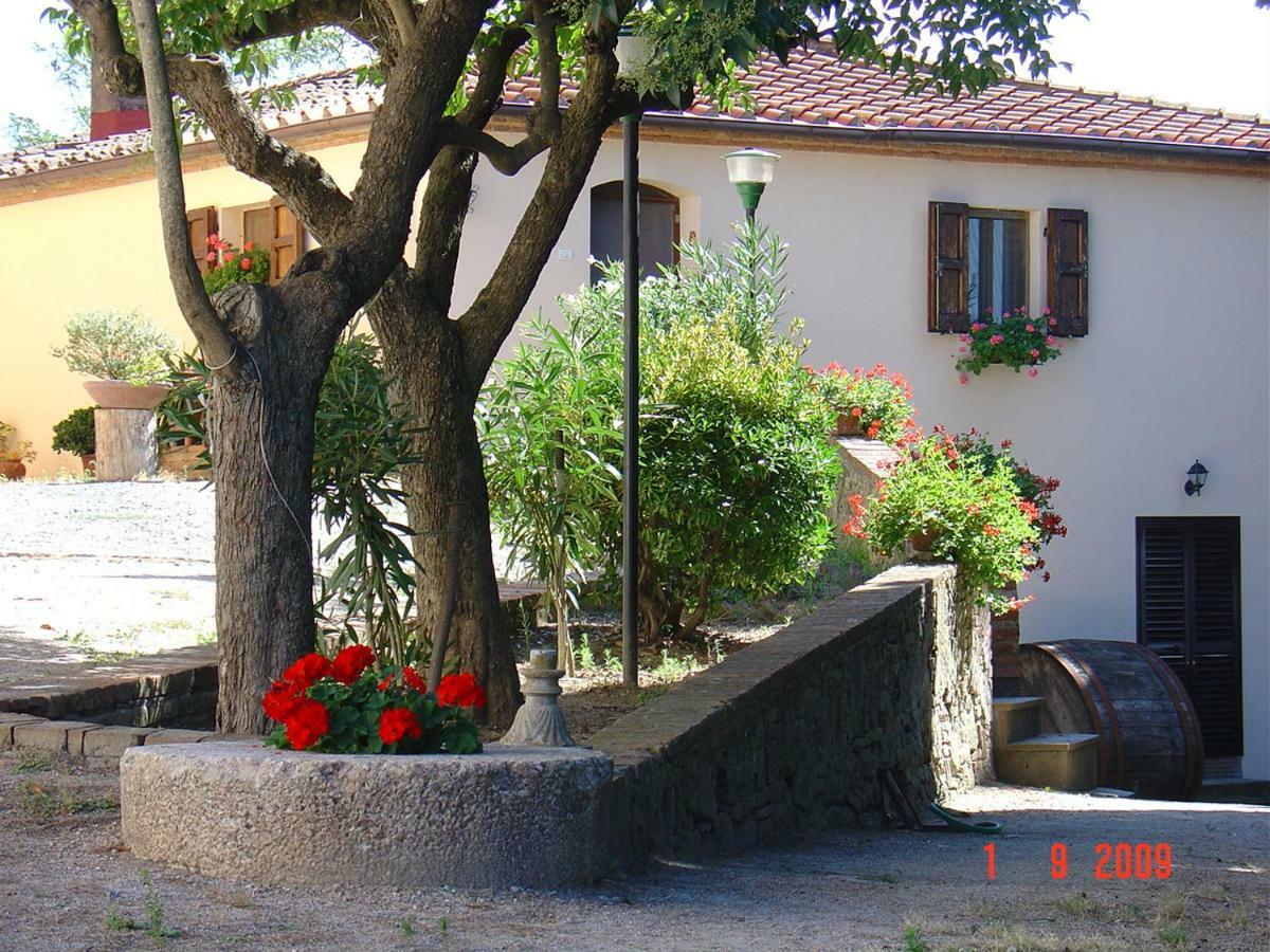 Fattoria Casanova Villa Palaia Exterior photo